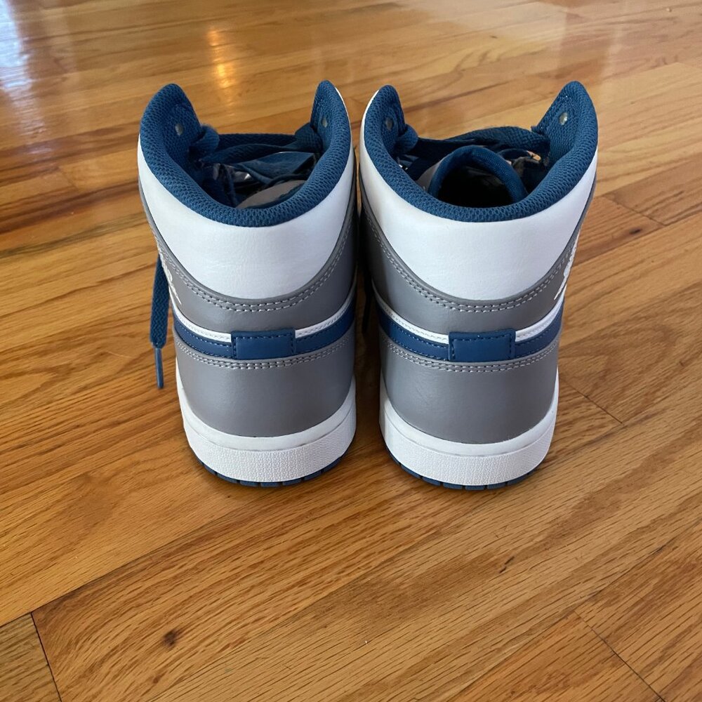 Nike Men's True Blue Mid Air Jordan 1 Mid Size 9 (Like New) - Picture 3 of 4